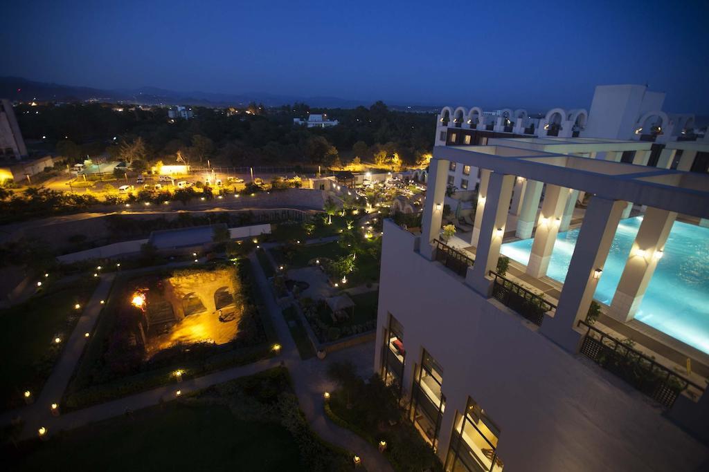 Islamabad Serena Hotel ภายนอก รูปภาพ