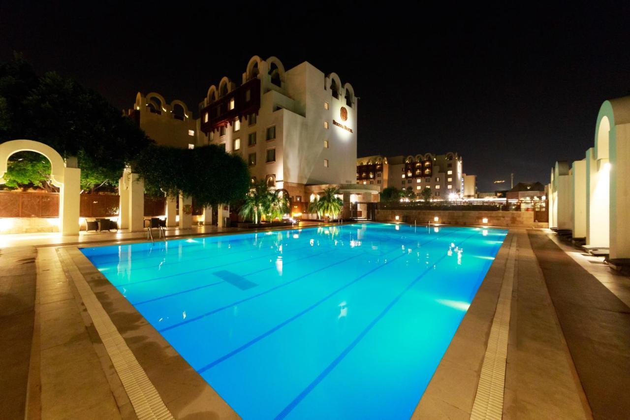 Islamabad Serena Hotel ภายนอก รูปภาพ