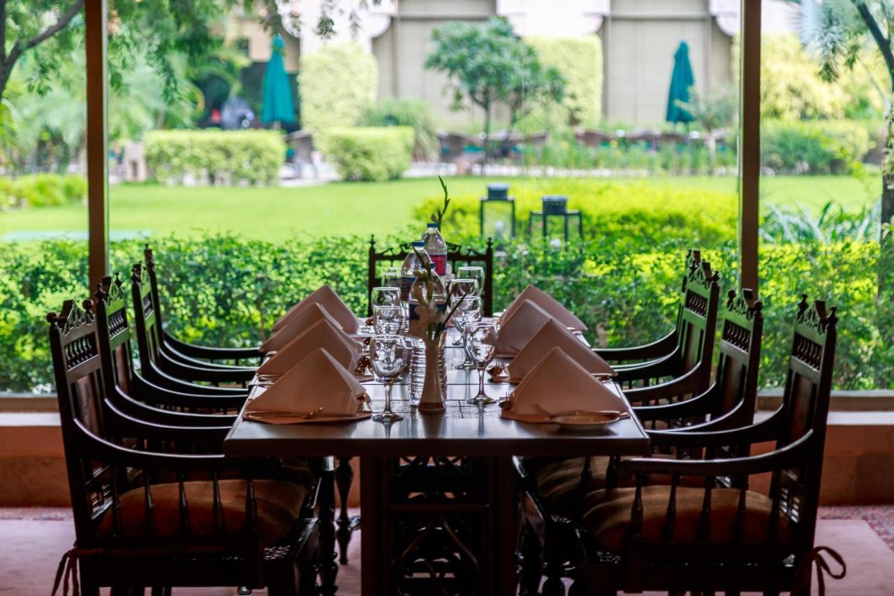 Islamabad Serena Hotel ภายนอก รูปภาพ