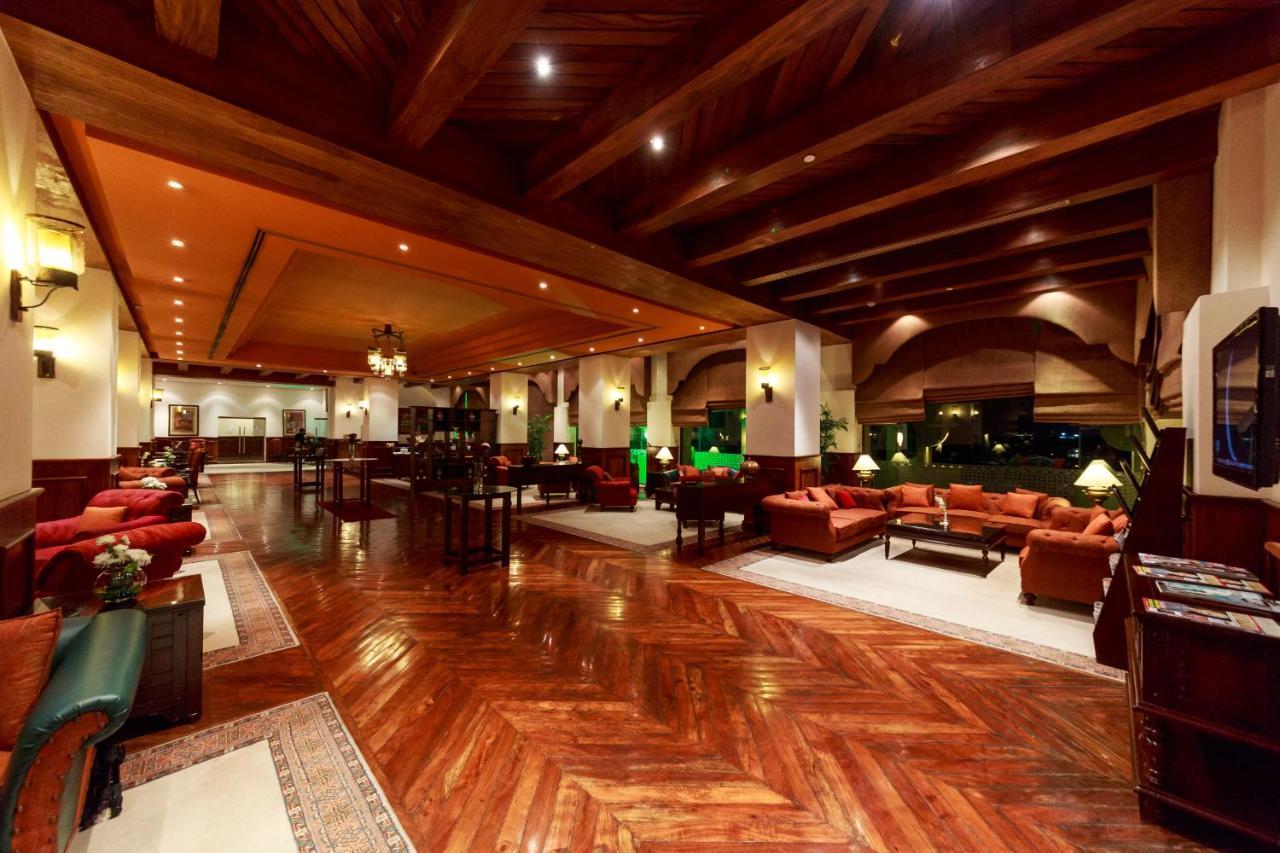 Islamabad Serena Hotel ภายนอก รูปภาพ