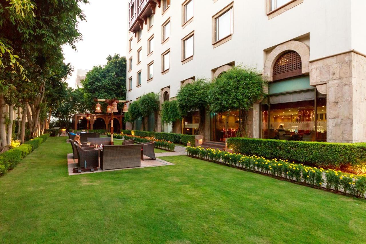 Islamabad Serena Hotel ภายนอก รูปภาพ