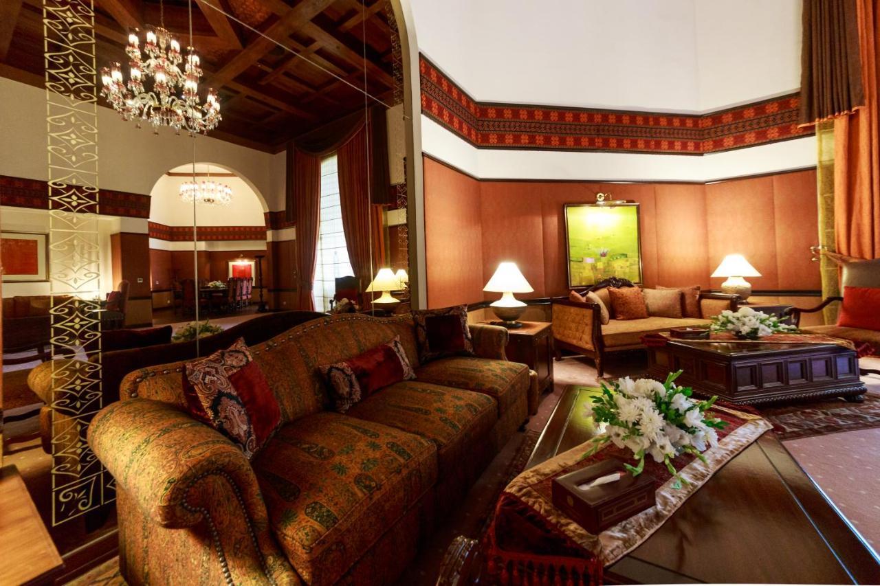 Islamabad Serena Hotel ภายนอก รูปภาพ