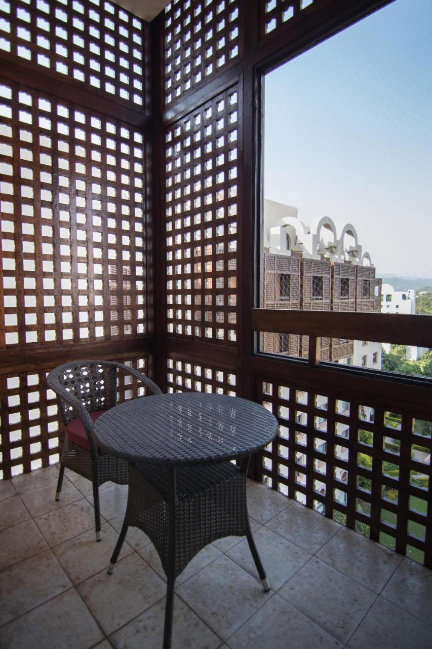 Islamabad Serena Hotel ภายนอก รูปภาพ